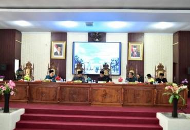 Rapat Paripurna LKPJ, DPRD Lebong  Sampaikan 19 Rekomendasi 