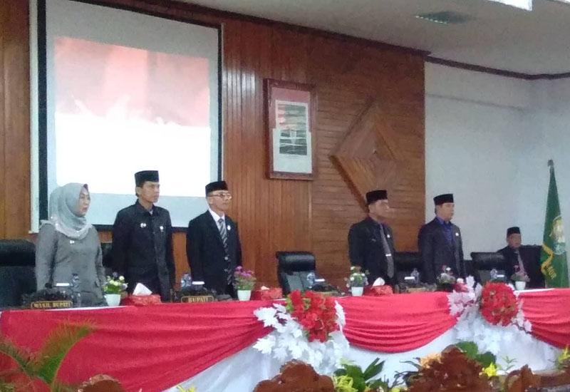 Rapat Paripurna DPRD Kabupaten Kaur dalam rangka memperingati Hari Ulang Tahun (HUT) Republik Indonesia Ke-73.