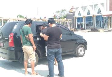 Mobil Dinas Badan Pusat Statistik (BPS )Provinsi Bengkulu  Raib Pencuri Pecah Kaca 