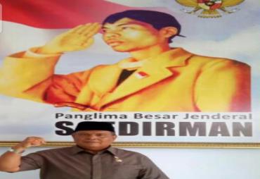 Saat awak media mengkonfirmasi akan tanggapan dari seorang Anggota DPD RI Perwakilan Provinsi Bengkulu, Ahmad Kanedi yang dikenal sapaan akrabnya Bang Ken, Minggu (11/12) di sela-sela hari libur minggu ini, beliau masih memberikan ruang kesempatan untuk menanggapi persoalan konflik sengketa tanah di Kota Bengkulu.