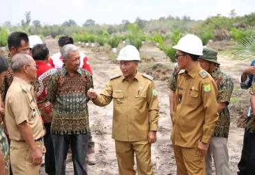 Bersama PT. GPI,  Pemkab Muba Launching Fasilitas Pembangunan Kebun Kelapa Sawit
