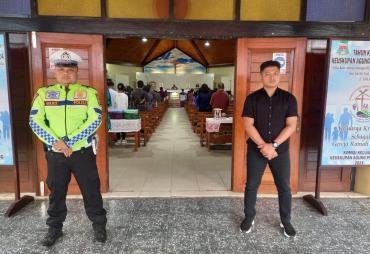 Pastikan Ibadah Berjalan Aman, Polres Rejang Lebong Laksankan Pengamanan Ibadah Minggu di Gereja 
